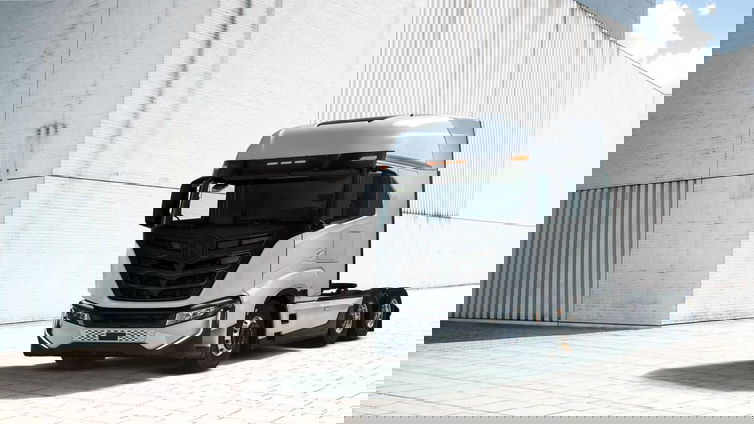 Immagine di Nikola Tre, il camion elettrico che sfida Tesla Semi