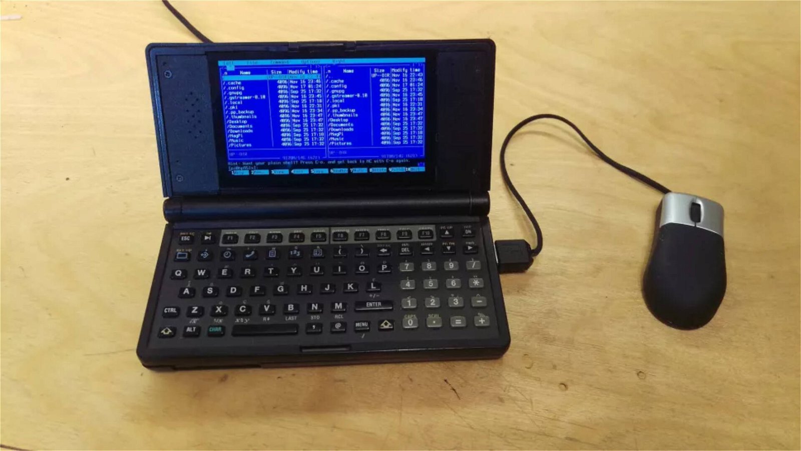 Immagine di Raspberry Pi Zero resuscita un vecchio palmtop MS-DOS