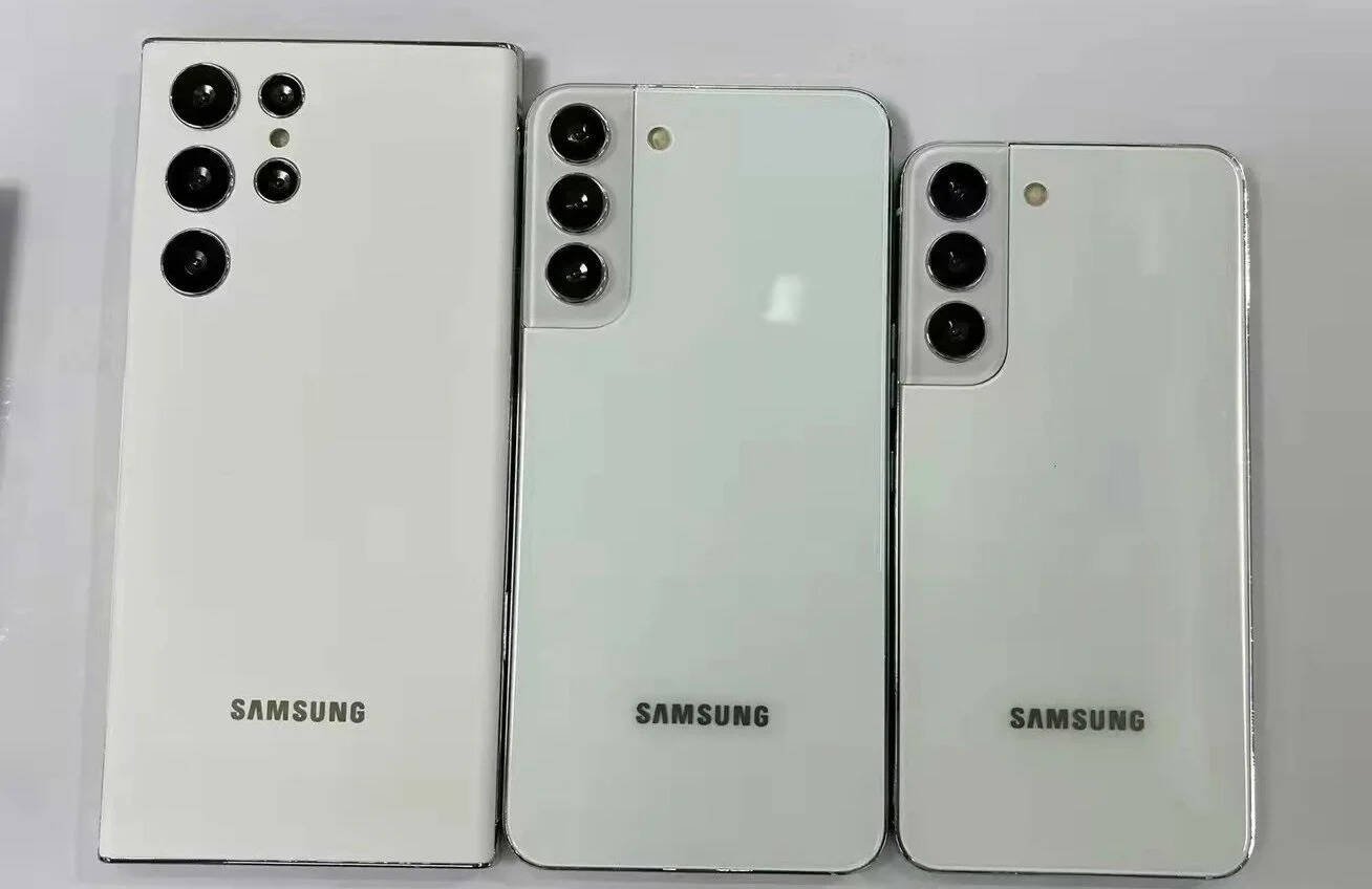 Immagine di Samsung Galaxy S22 e Tab S8, questi prezzi non vi piaceranno