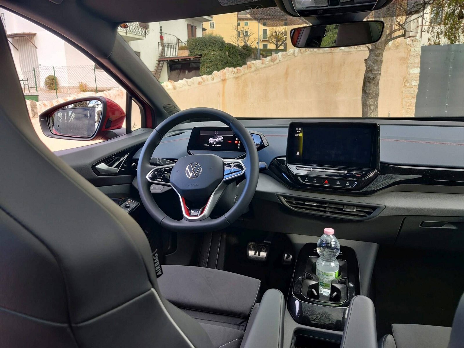Immagine di TomTom e Volkswagen insieme per i sistemi di navigazione del futuro
