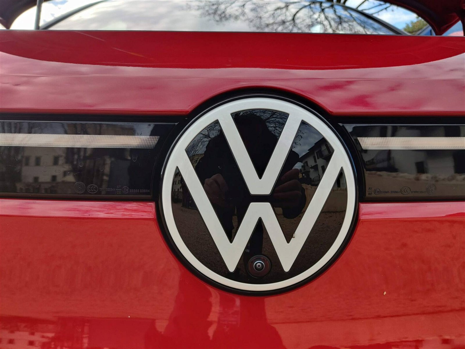 Immagine di Volkswagen Golf: probabile addio alla variante GTI