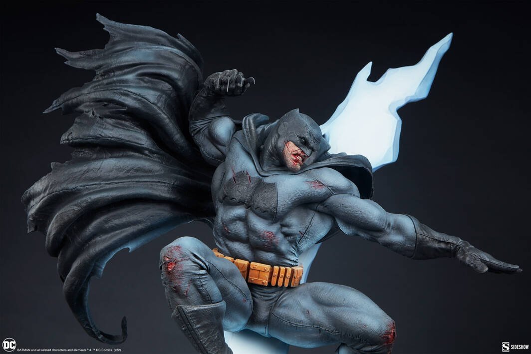 Immagine di Batman: The Dark Knight Returns, la statua da 80 cm