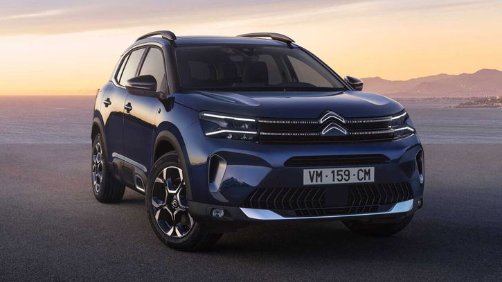 Immagine di Citroen C5 Aircross, nel 2022 arriva il restyling