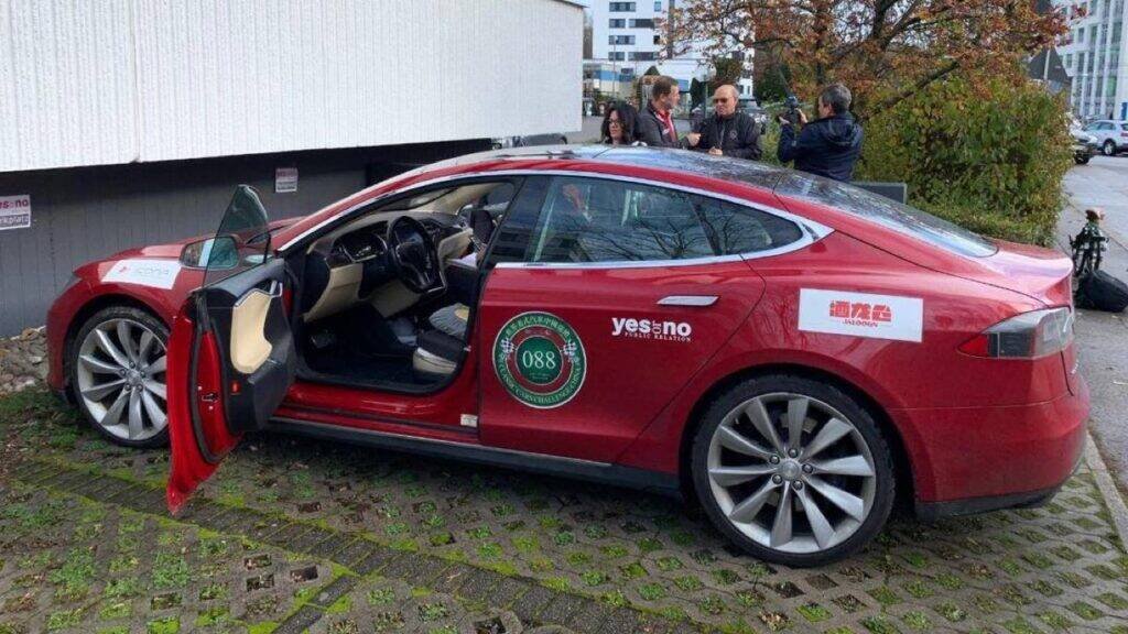 Immagine di Questa Tesla Model S Performance supera 1.5 milioni di km percorsi