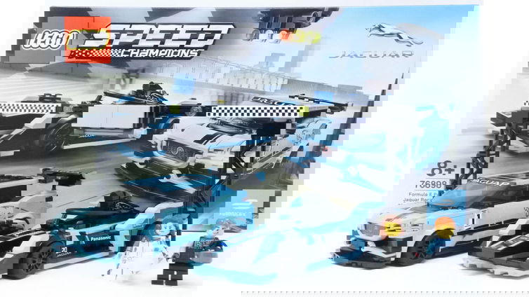 Immagine di LEGO Speed Champions, riscopriamo il set targato Jaguar!