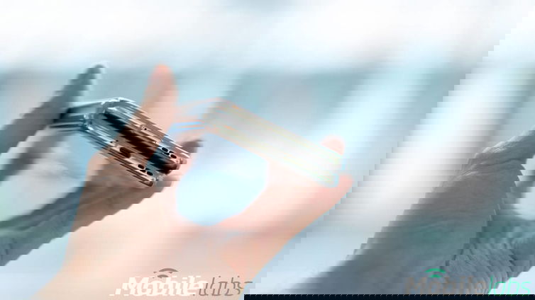 Immagine di Oppo, in cantiere un foldable a conchiglia e un rollable