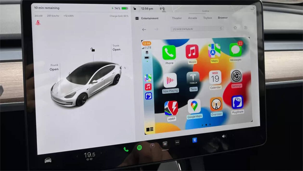 Immagine di Raspberry Pi porta Apple CarPlay anche sulle Tesla