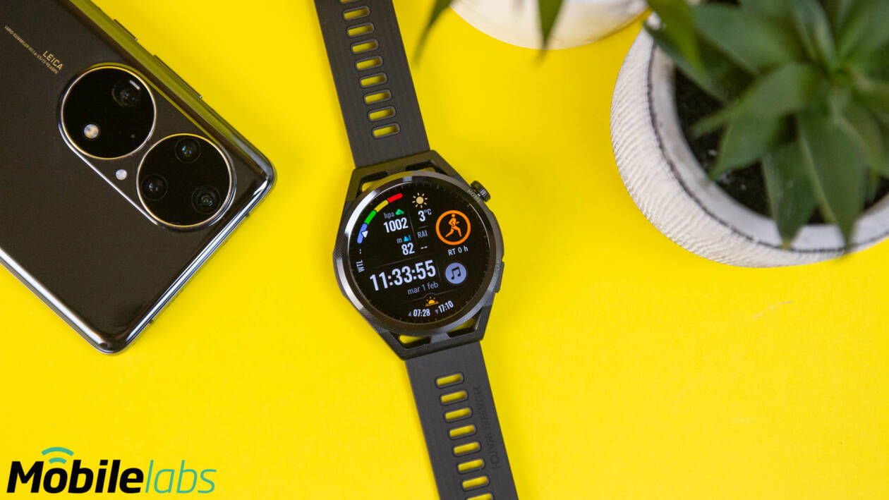 Immagine di Huawei Watch GT Runner recensione, è ora di allenarsi!