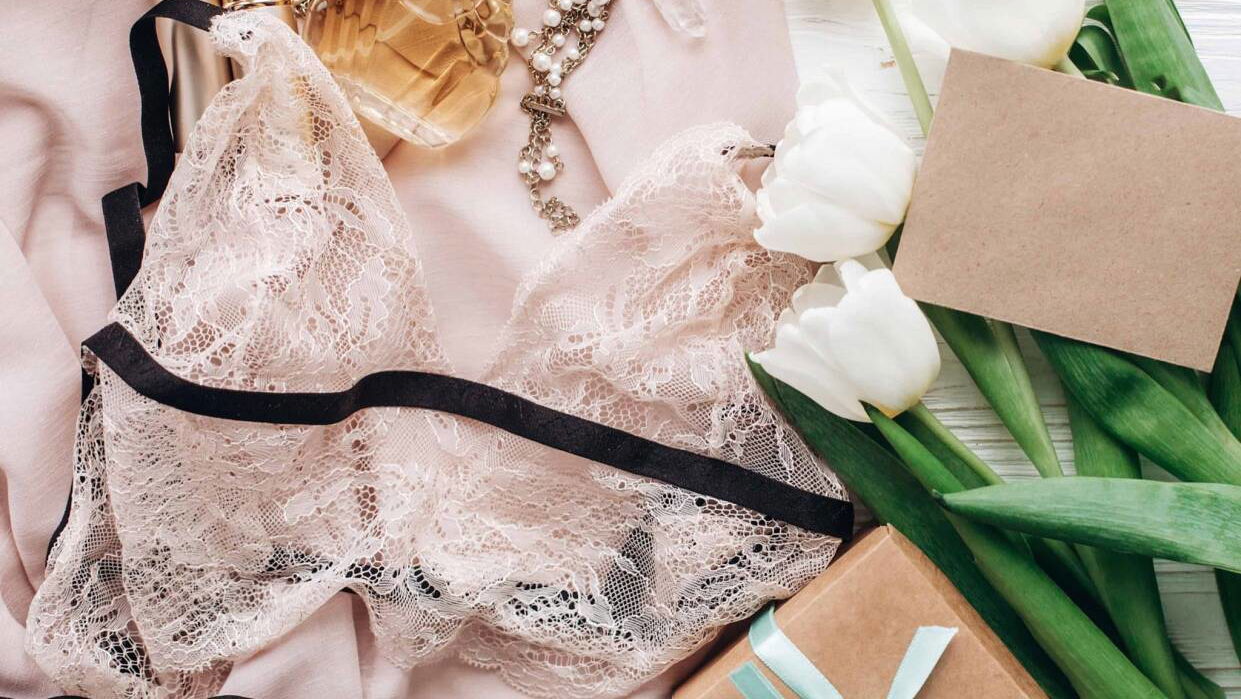 Immagine di Offerte di settembre: abbigliamento intimo Goldenpoint a prezzi da outlet! (-50%)