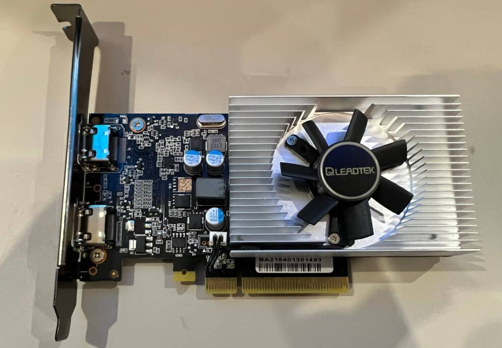 Immagine di GeForce GT 1010 fotografata e testata, ecco la scheda NVIDIA di fascia bassa