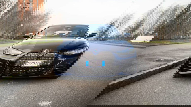 Immagine di BMW ha guadagnato di più, vendendo meno auto