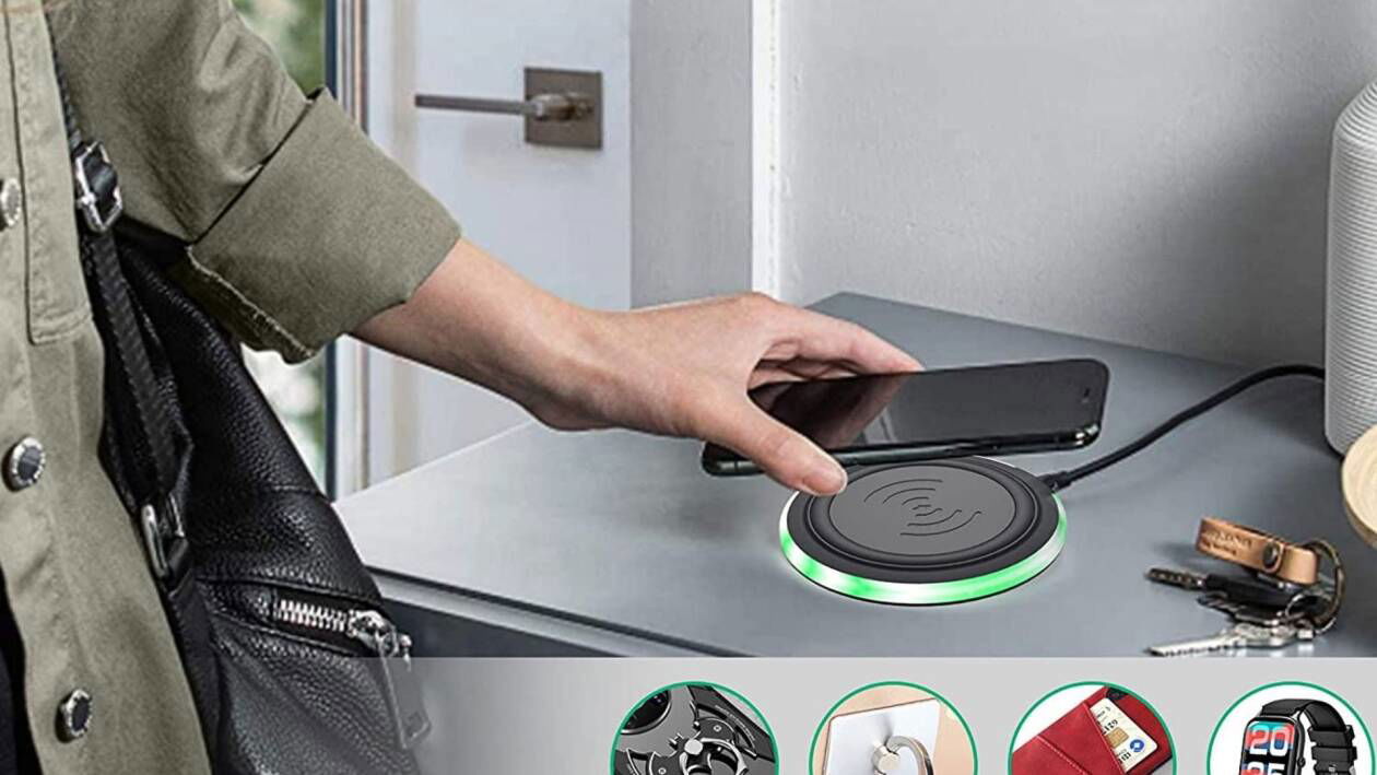 Immagine di Questo caricabatterie wireless è bellissimo, si illumina, e costa meno di 9€!