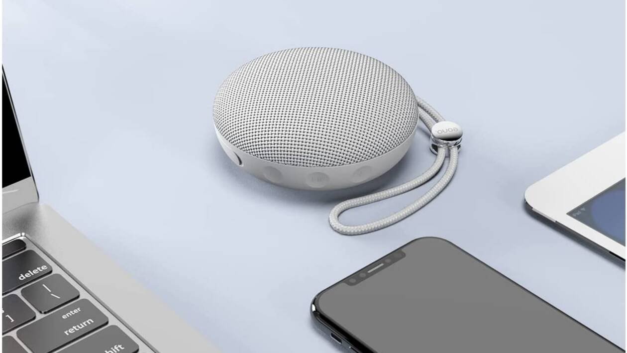 Immagine di Speaker portatile by Amazon: compatto e resistente all'acqua, a meno di 30€!