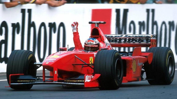 Immagine di All’asta la Ferrari F300 da Formula 1 di Schumacher: più di 4 milioni per averla