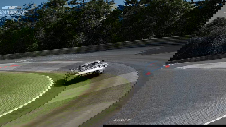 Immagine di Gran Turismo: la serie compie 25 anni segnando numeri epocali!