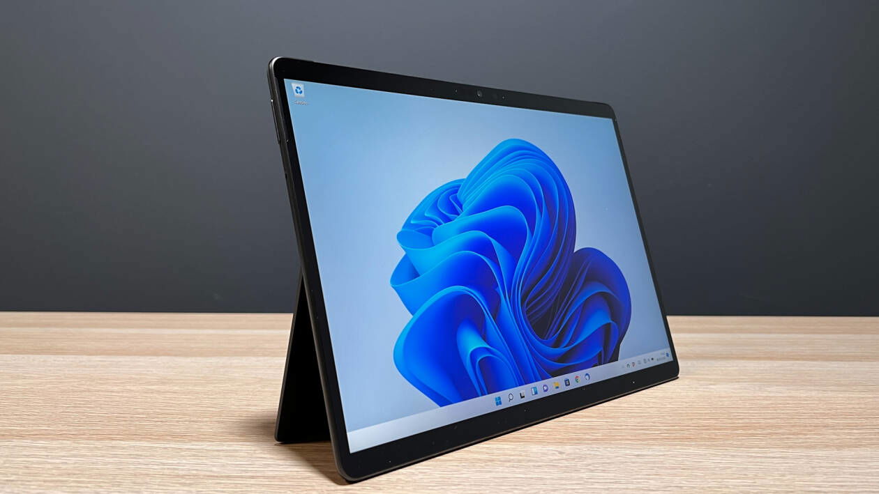 Immagine di Surface Pro 8 imperdibile con uno sconto del 21%: 520€ in meno!