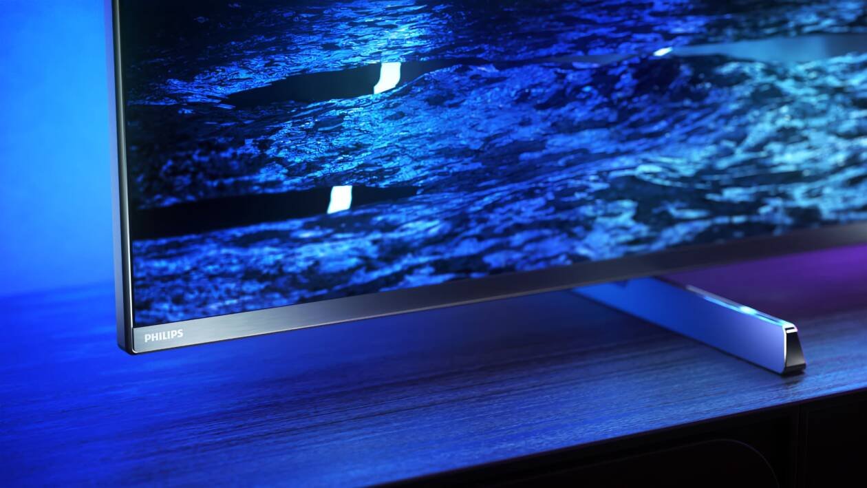 Immagine di Philips OLED 4K: lo spettacolo della tecnologia Ambilight, in sconto di 500€! AFFARE!