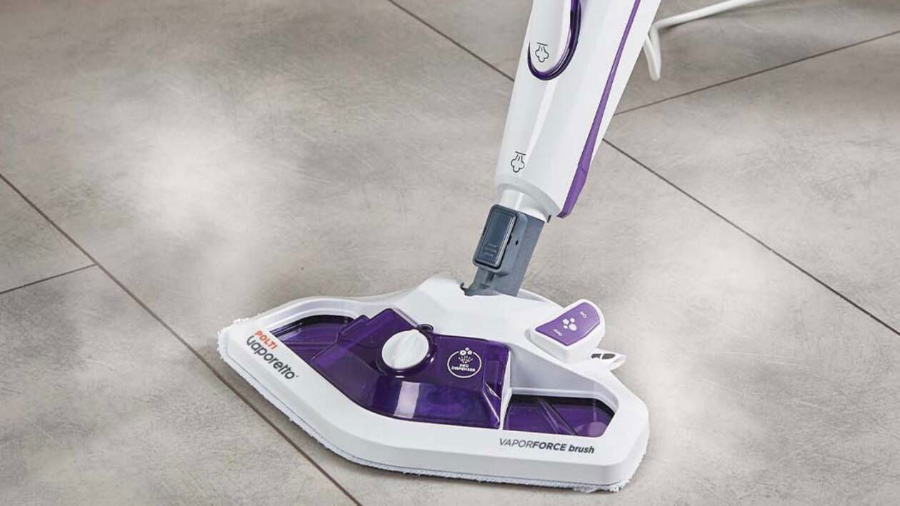 Immagine di Meno di 90€ per pulizie perfette grazie a questa scopa a vapore!