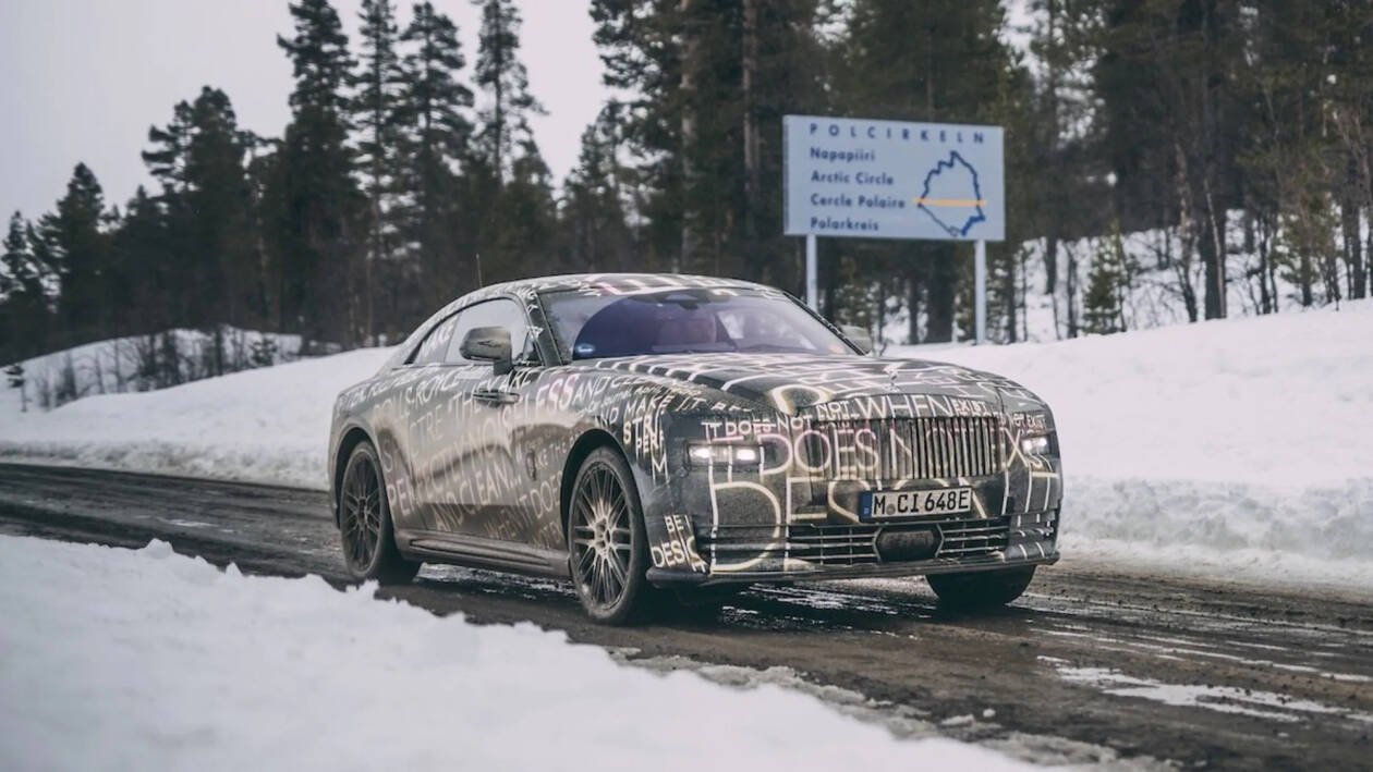 Immagine di La Rolls-Royce Spectre elettrica sarà un prodigio di tecnologia