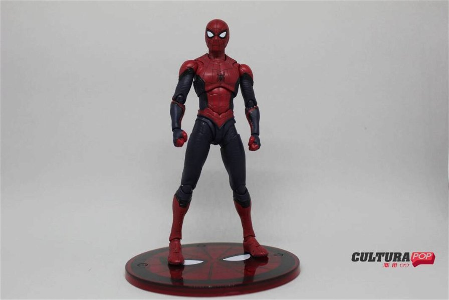 spider-man-upgraded-suit-s-h-figuarts-220059.jpg