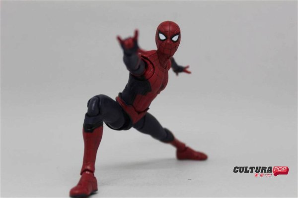 spider-man-upgraded-suit-s-h-figuarts-220073.jpg