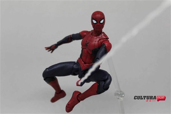 spider-man-upgraded-suit-s-h-figuarts-220074.jpg