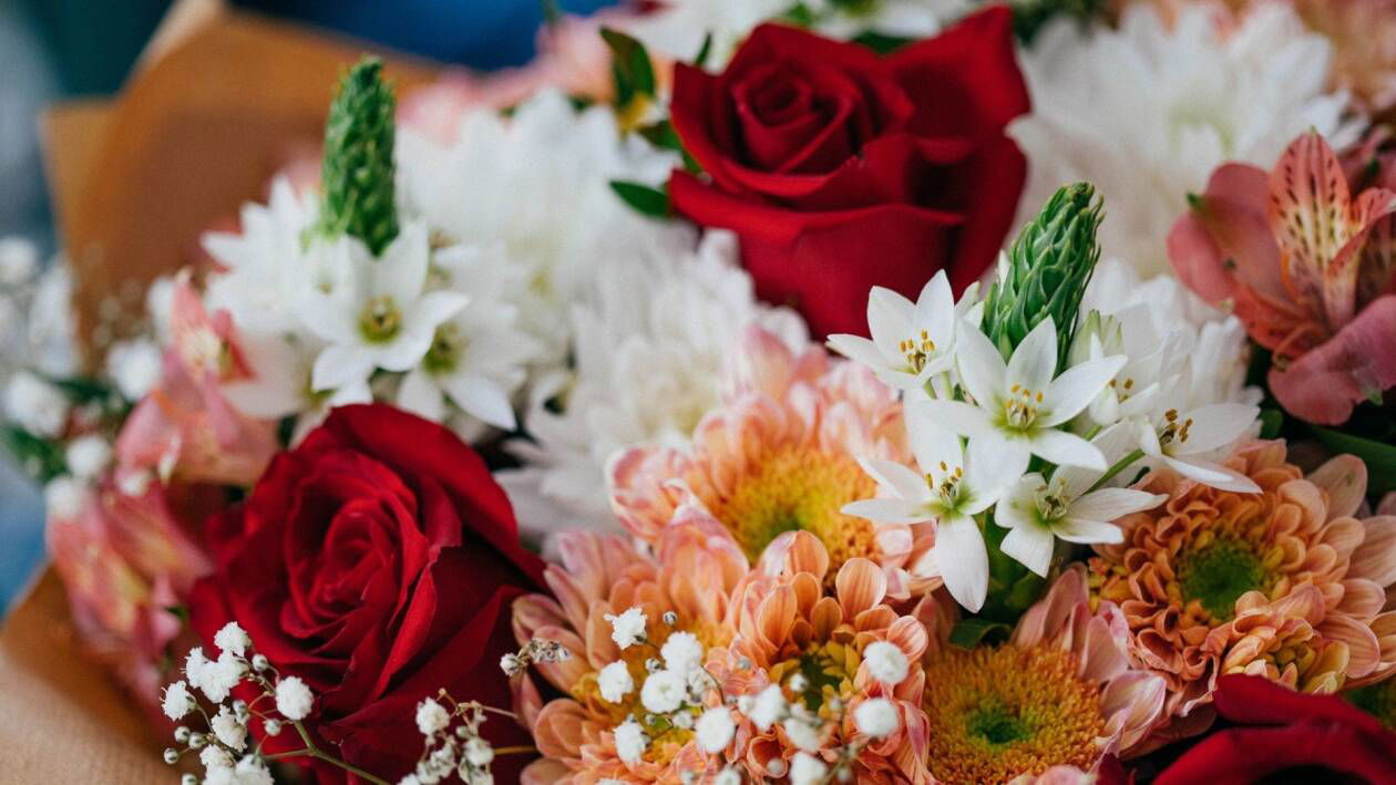 Immagine di Festa della mamma: spedisci fiori a distanza, freschi e bellissimi con Colvin!