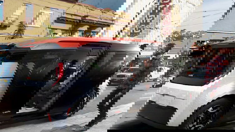 Immagine di Cruise, i taxi autonomi bloccano un incrocio per 2 ore