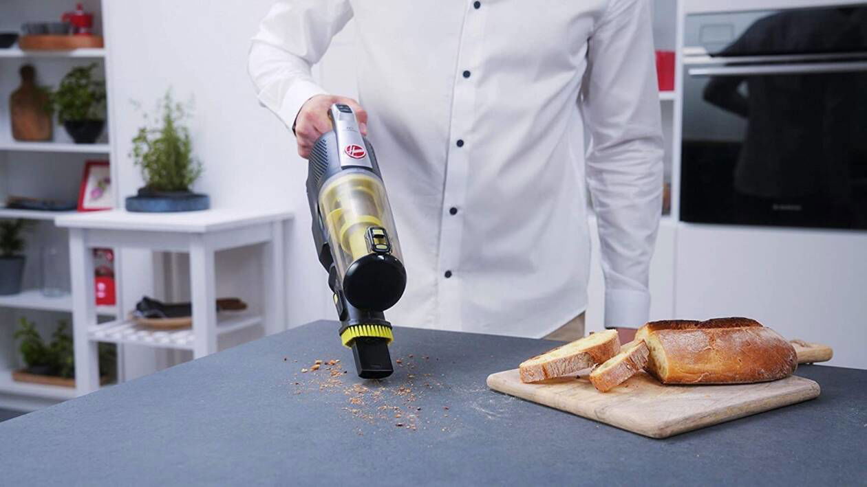 Immagine di Aspirapolvere senza fili Hoover in sconto del 21% su Amazon