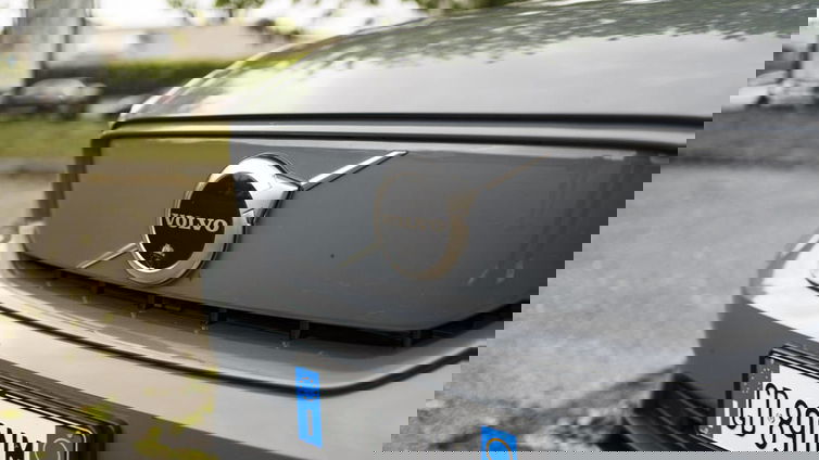 Immagine di Volvo, il nuovo SUV elettrico EX30 debutterà nel 2023