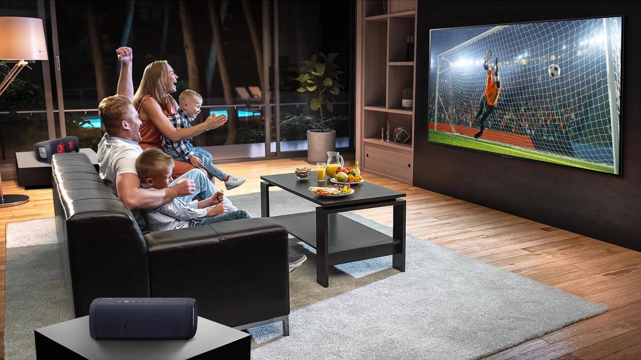 Immagine di Smart TV LG da 75" con schermo mini LED in sconto di oltre 2000€!