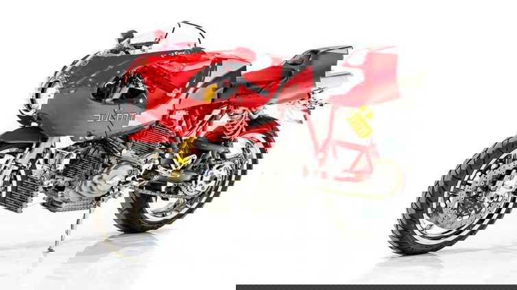 Immagine di Ducati MH900e, l'esemplare nuovo in asta a più di 30.000 €