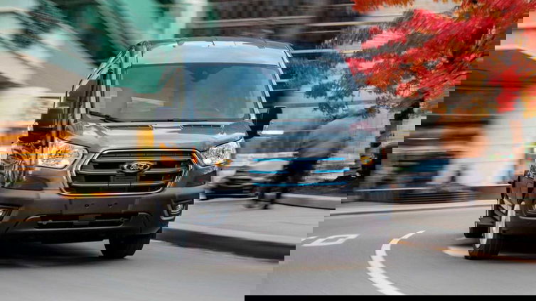 Immagine di Ford, al lavoro per ottimizzare la sicurezza dei veicoli in città
