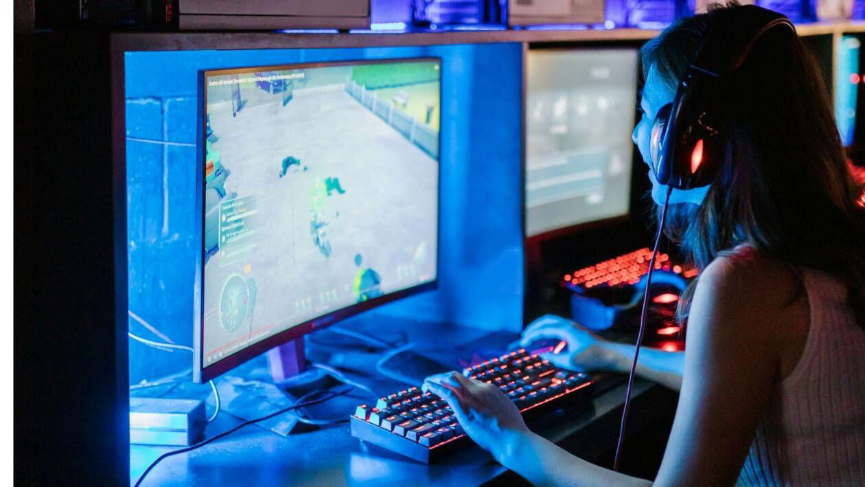 Immagine di Oltre 490€ di sconto su questo monitor gaming Odyssey! Curvo, 4K e da 55"!