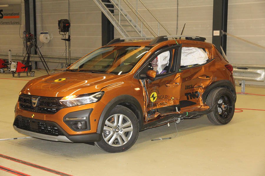Immagine di Renault chiede una rivalutazione dei test EuroNCAP: troppo severi nei punteggi