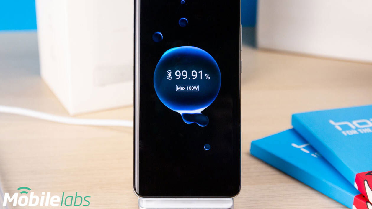 Immagine di Honor Magic4 Pro: tra lavoro e tempo libero, nulla può fermarlo!