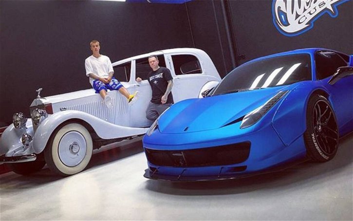 Immagine di Ferrari banna Justin Bieber, la 458 blu non è piaciuta