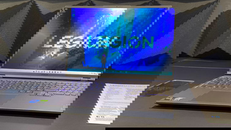 Immagine di Lenovo Legion 7, i nuovi laptop gaming non hanno paura del calore