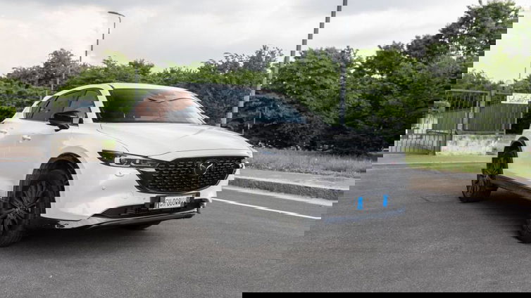 Immagine di Prova, Mazda CX-5 2022: il SUV diesel brioso ed elegante