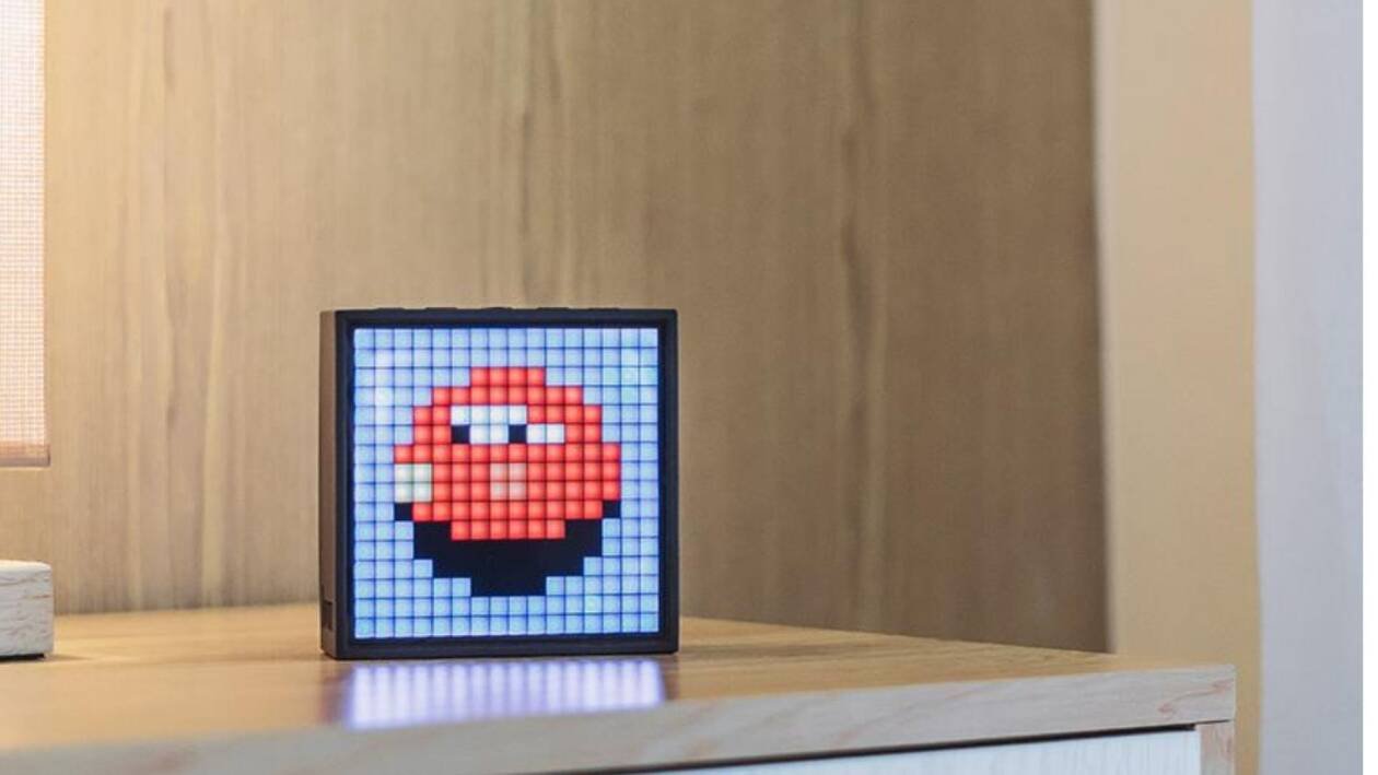 Immagine di 29% di sconto per questo bellissimo speaker Bluetooth con LED in Pixel Art