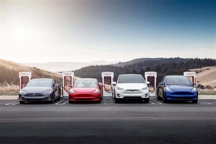 Immagine di Tesla installa i primi Supercharger V4 in Europa