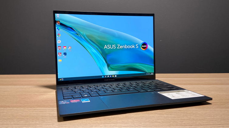 Immagine di Asus Zenbook S 13 OLED, il debutto di Ryzen 7 6800U | Recensione