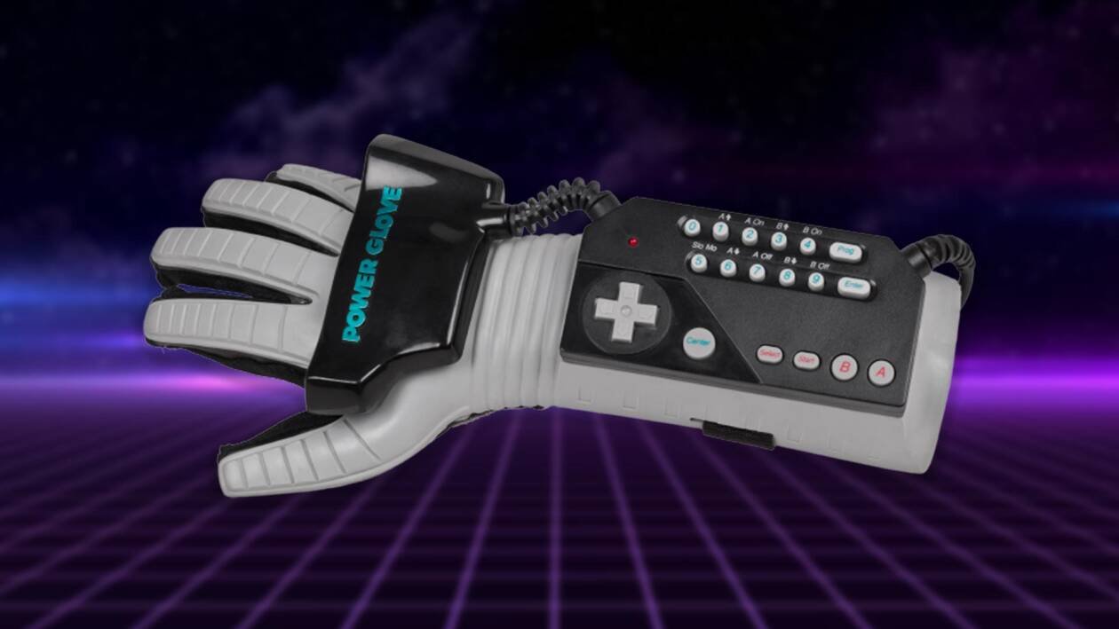 Immagine di iPhone 14 è compatibile con il Power Glove di Nintendo!