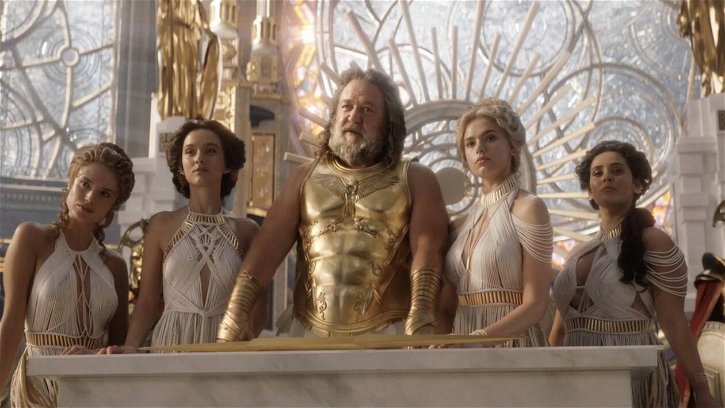 Immagine di Thor: Love and Thunder: come sarà lo Zeus di Russell Crowe?