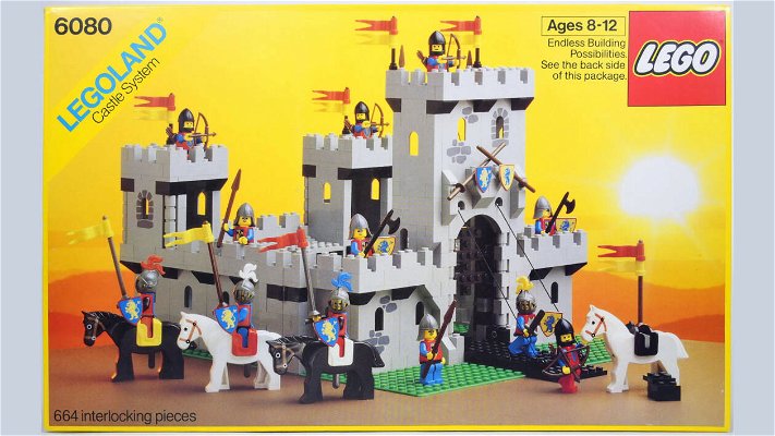 lego-festeggia-i-suoi-90-anni-con-un-castello-da-oltre-4-514-pezzi-234954.jpg