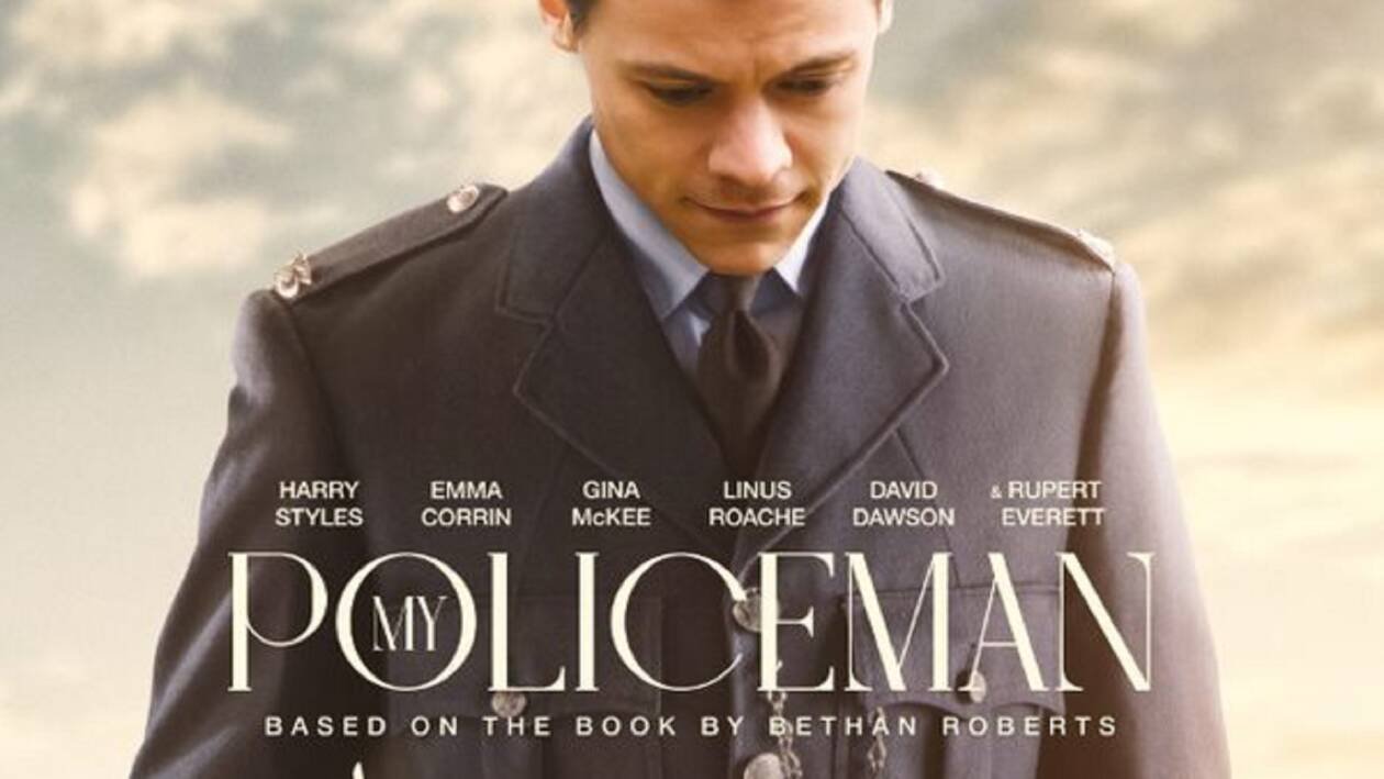 Immagine di Harry Styles protagonista di un triangolo amoroso proibito in My Policeman