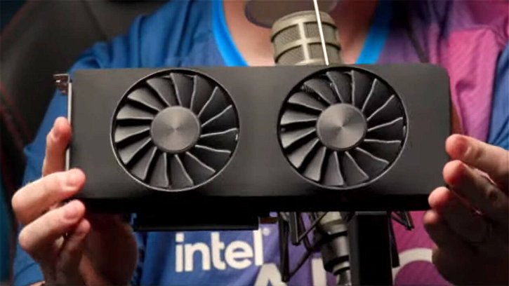 Immagine di Intel Arc A770 Limited Edition, già a fine vita dopo meno di un anno