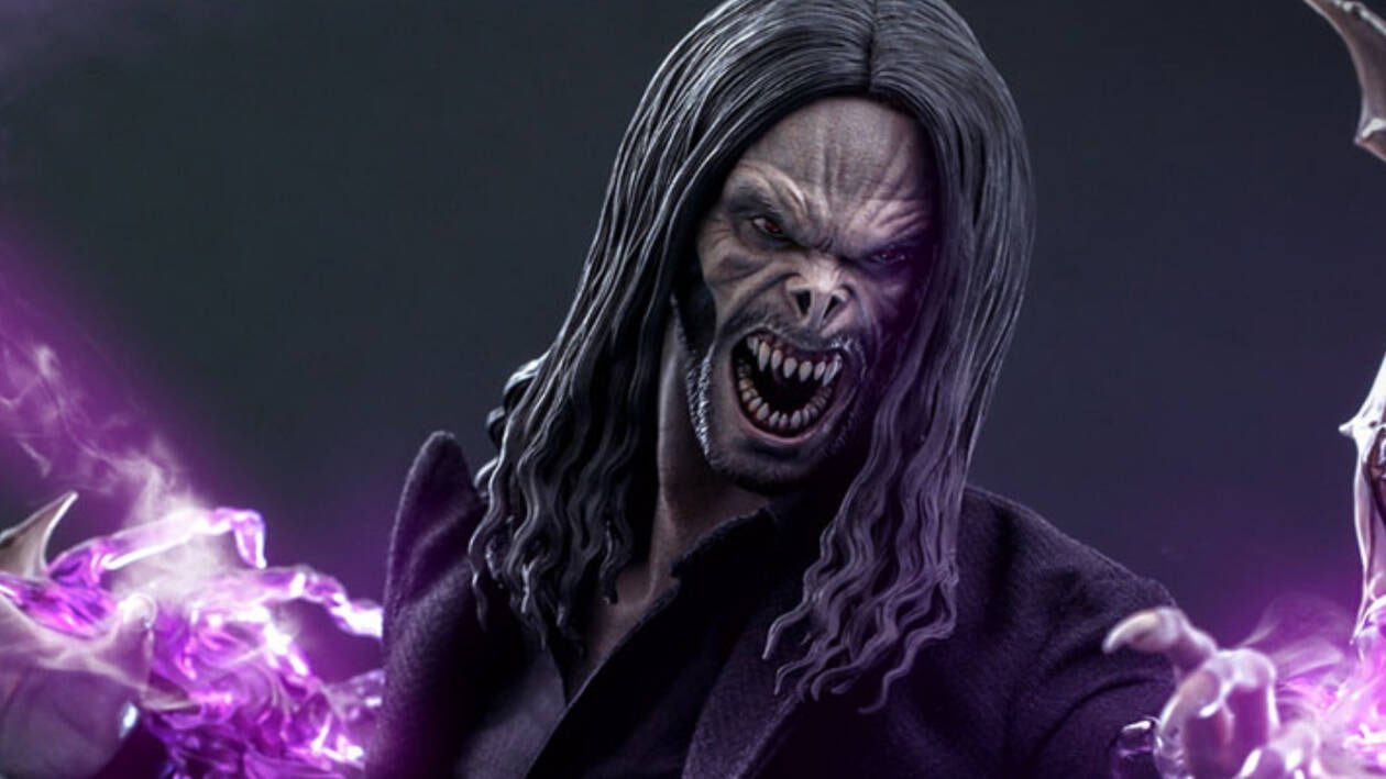 Immagine di Morbius aguzza i denti con la nuova action figure alta 30 cm