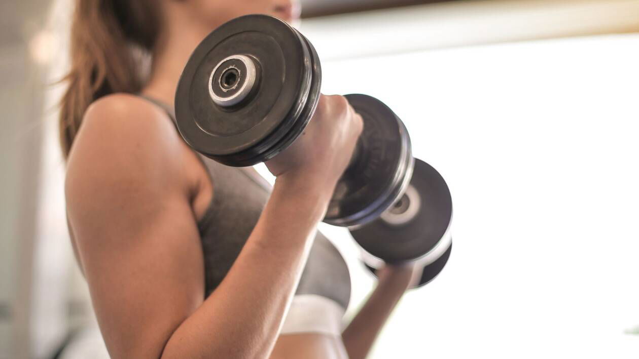 Immagine di Manubri e pesi per allenarsi a casa | I migliori 2023