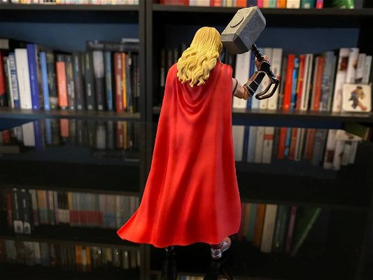 thor-love-and-thunder-action-figure-239707.jpg
